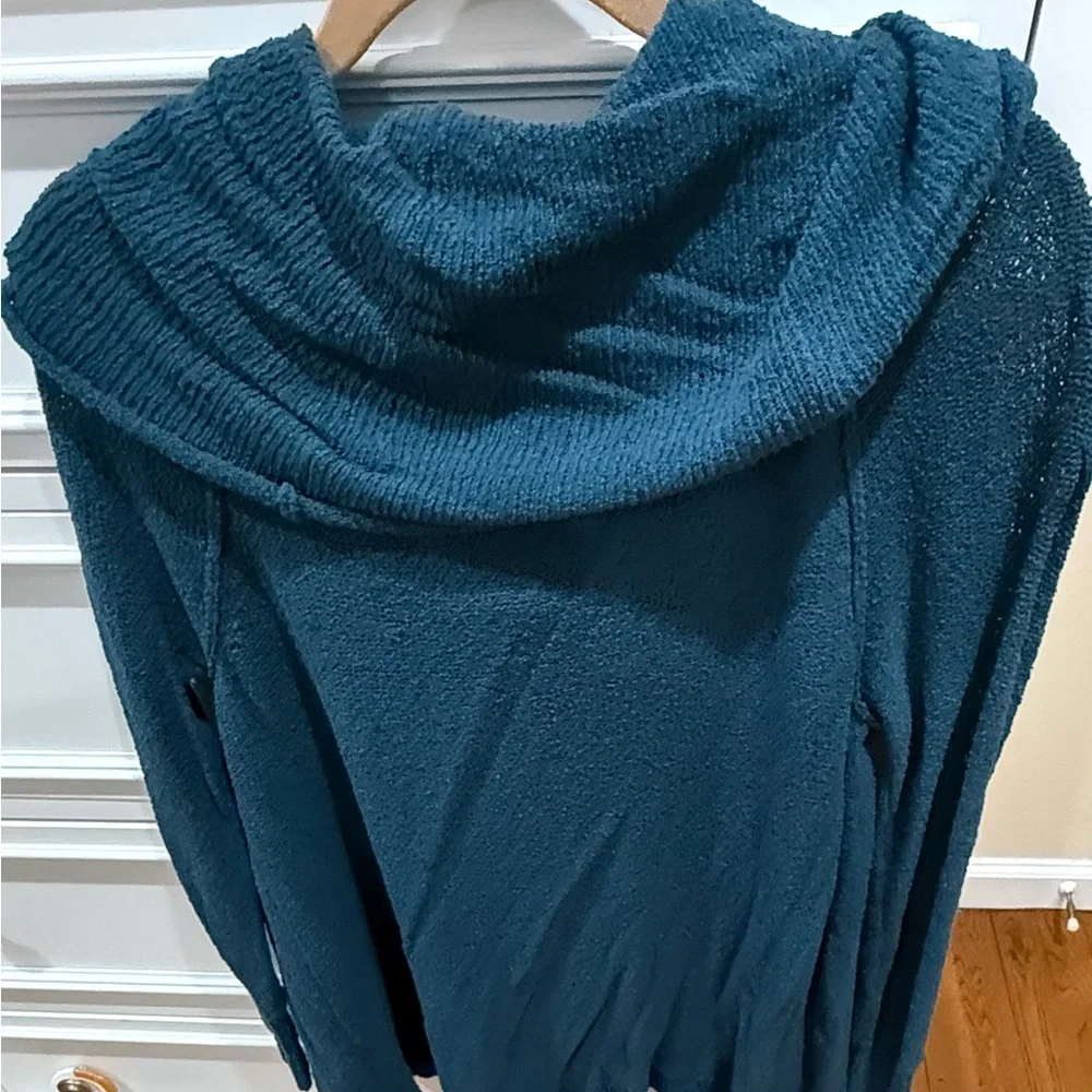 Free People‎ sweater